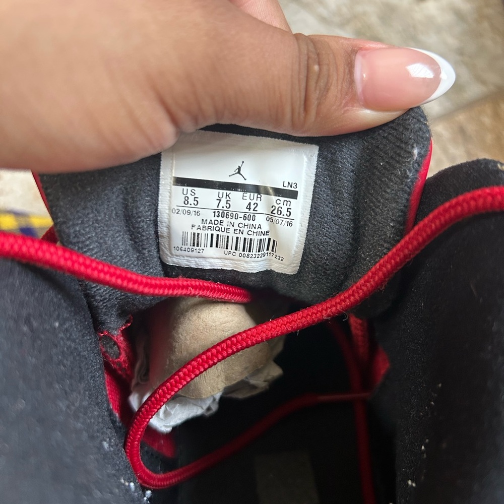Air Jordan Retro 12 Gym Red 2016 Men’s Size 8.5 - Picture 6 of 9